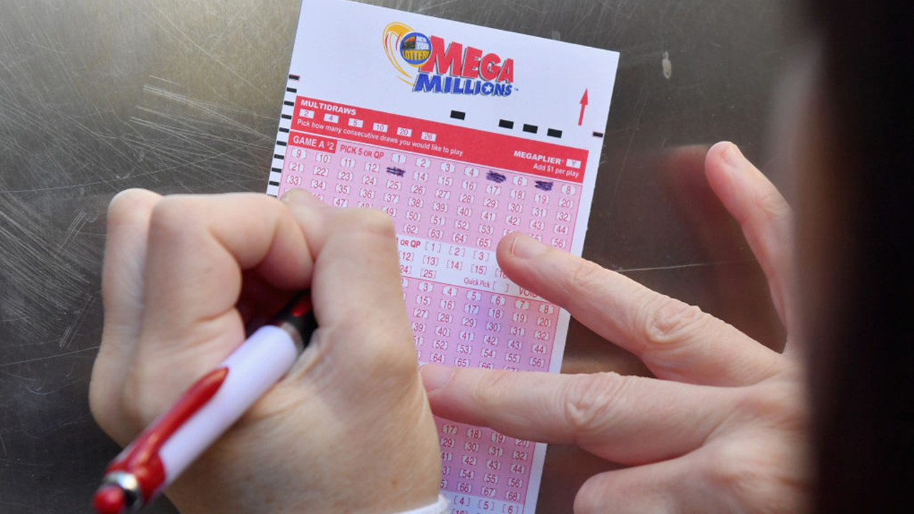 Mega Millions drawing: 2 Texas tickets win $40,000 prize