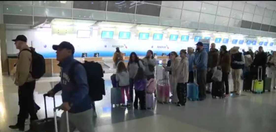 DFW Airport had most cancelled and delayed flights in the U.S. on Sunday